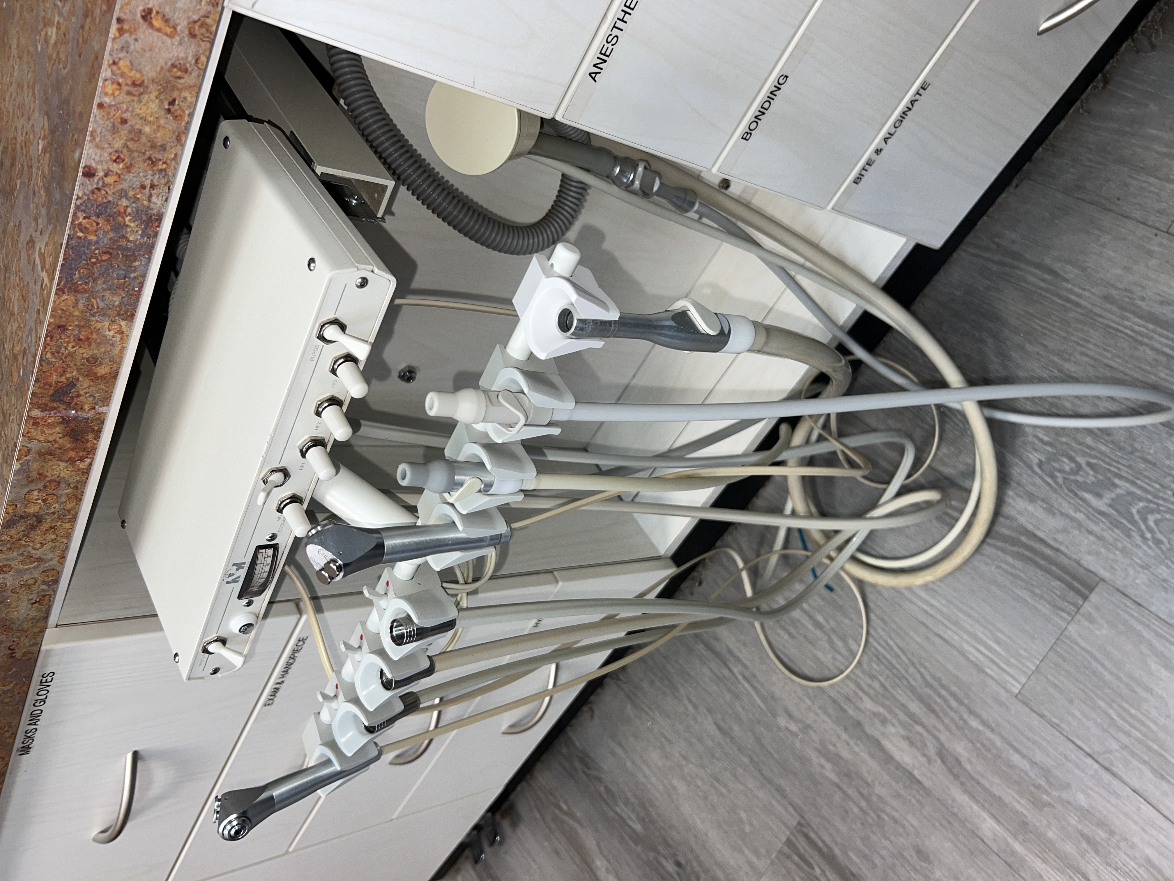 Beaverstate A-300 Dental Delivery Unit